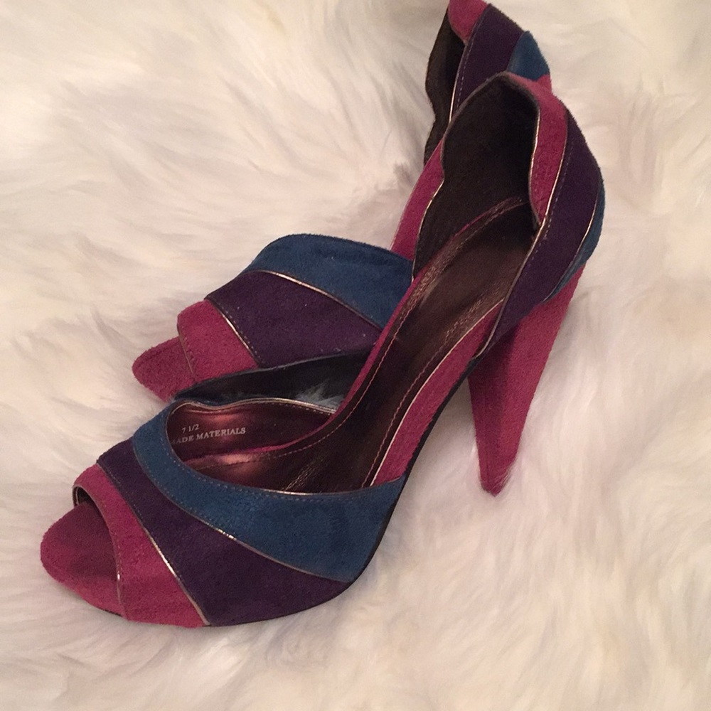 Size 7.5 Color Block Heels